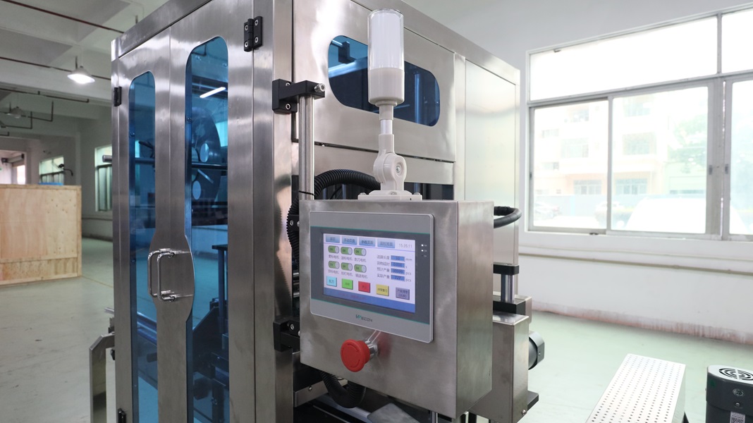 全自動(dòng)圓瓶套標(biāo)機(jī),圓瓶套標(biāo)設(shè)備,全自動(dòng)套標(biāo)機(jī),高臻智能