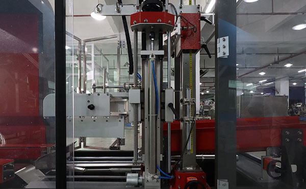 一字型自動封箱機(jī),封箱機(jī)廠家,封箱機(jī)